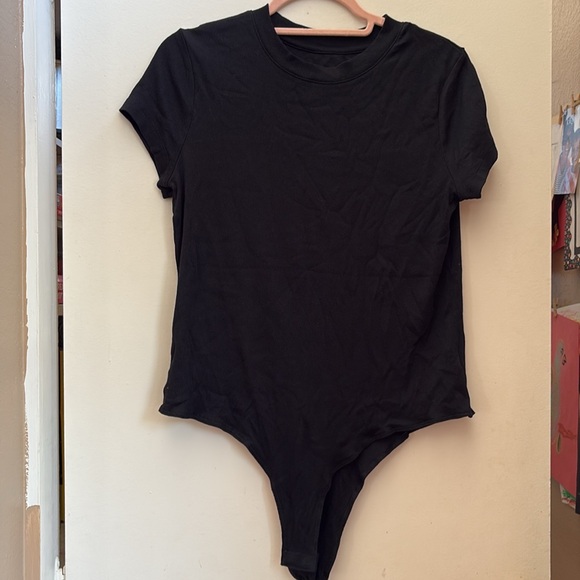 NWT! Black Short Sleeved Bodysuit - L - Picture 2 of 6
